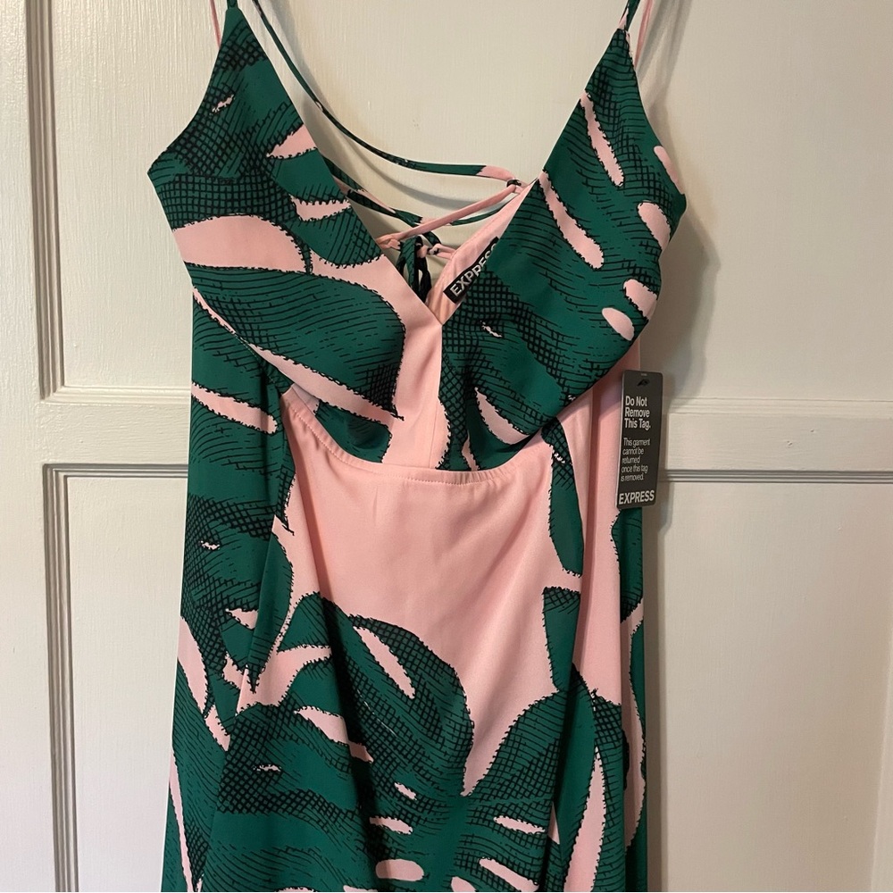 SOLD-Express tropical strappy dress - Picture 4 of 15